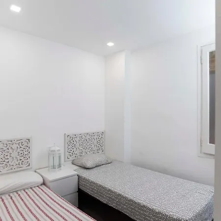 Your Home - Mar Bella Beach Apartment Barcelona Exterior photo